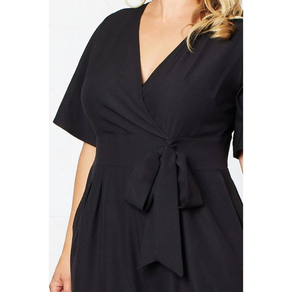 Kiyonna Charisma Crepe Jumpsuit w/ Pockets Black Size 2X NWT $168 [jb] - Picture 4 of 12
